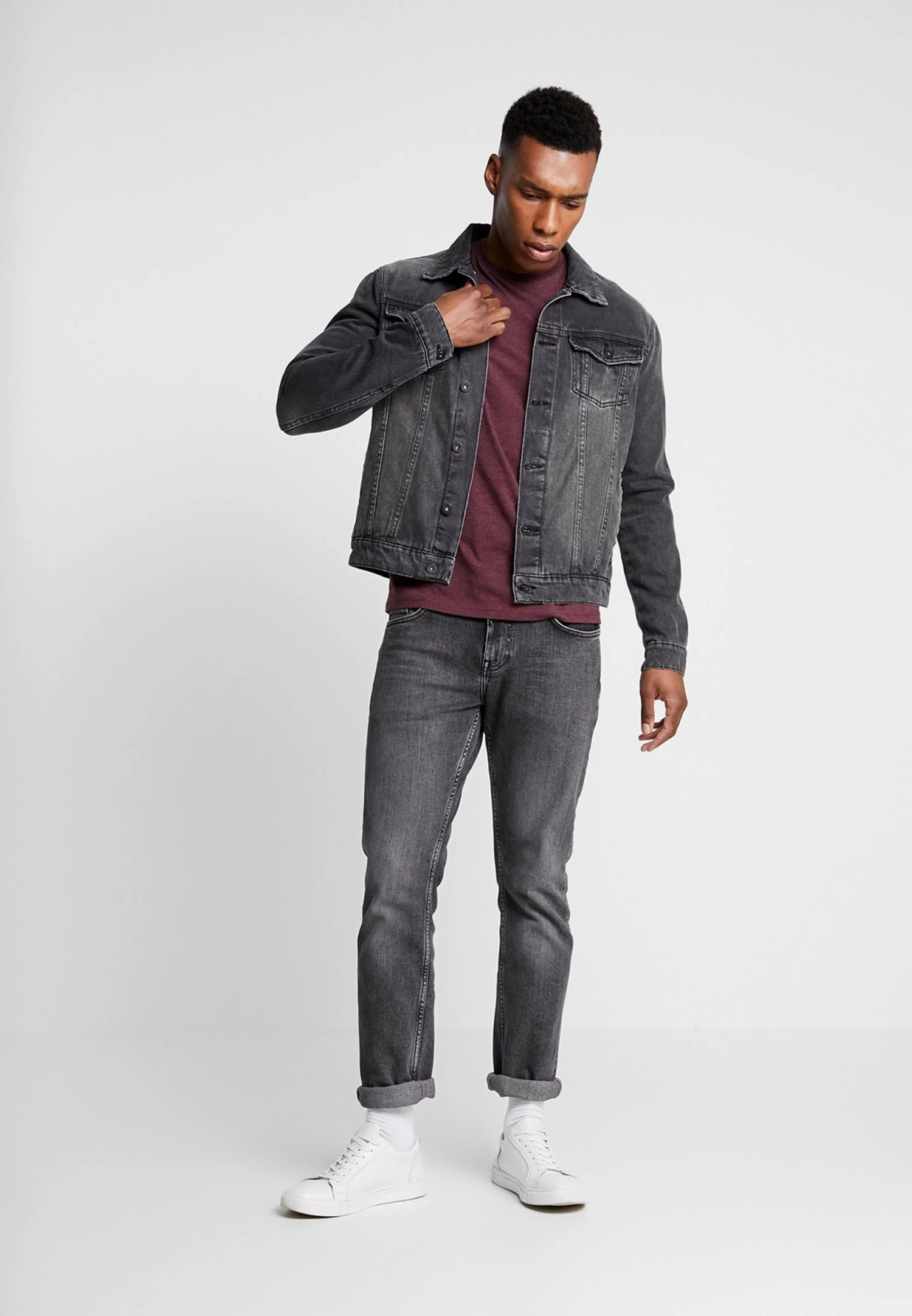 Pier One 5 Pack - Camiseta Básica - Mottled Bordeaux/White 3 Pier One 5 Pack - Camiseta Básica - Mottled Bordeaux/White