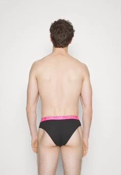Pier One Branded Waistband Briefs 3 Pack - Braguitas - Black -Pier One 3682ff2528e6498b8568602b0999eeb1