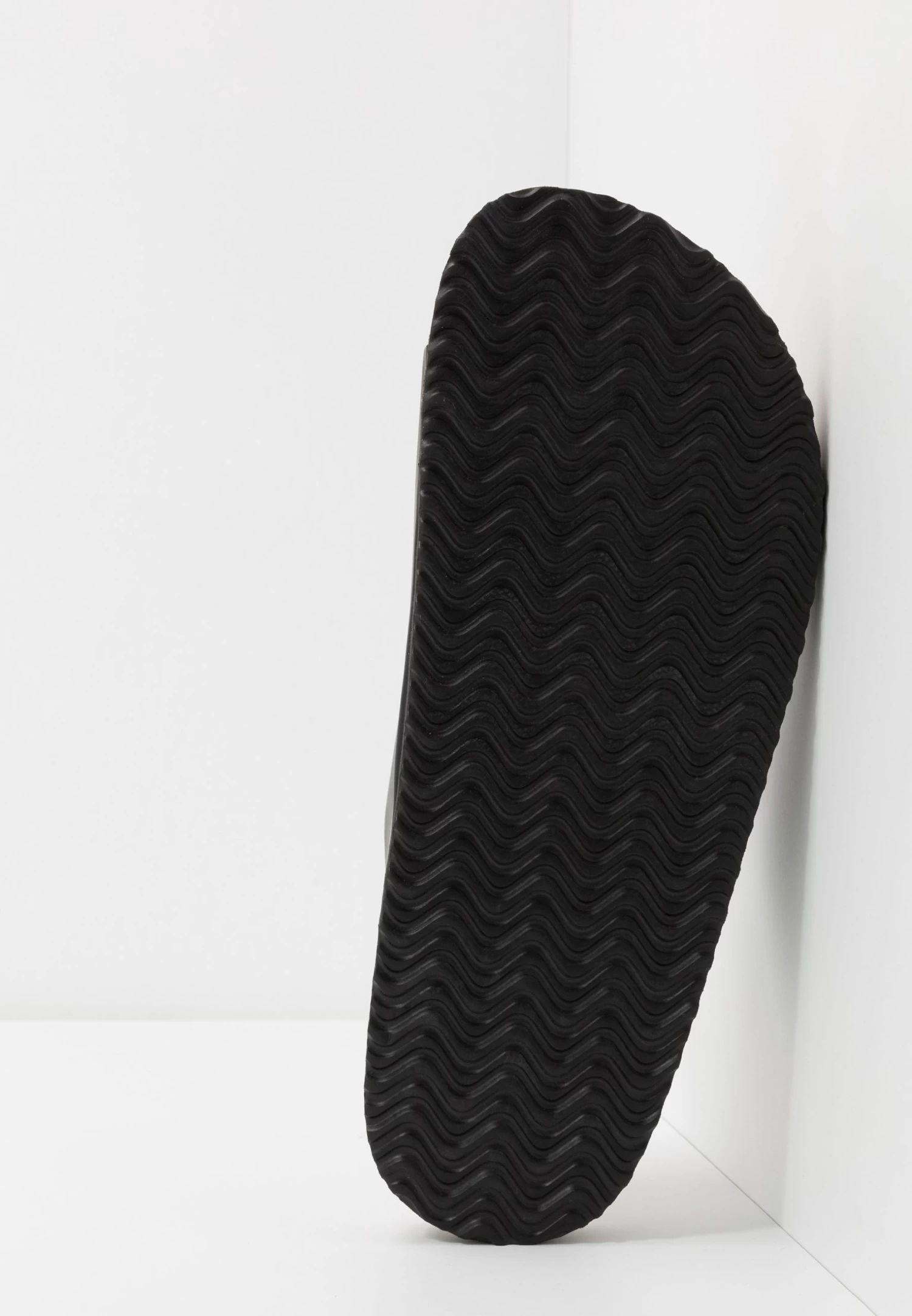 Pier One Unisex - Pantuflas - Black 9 Pier One Unisex - Pantuflas - Black - Imagen 7