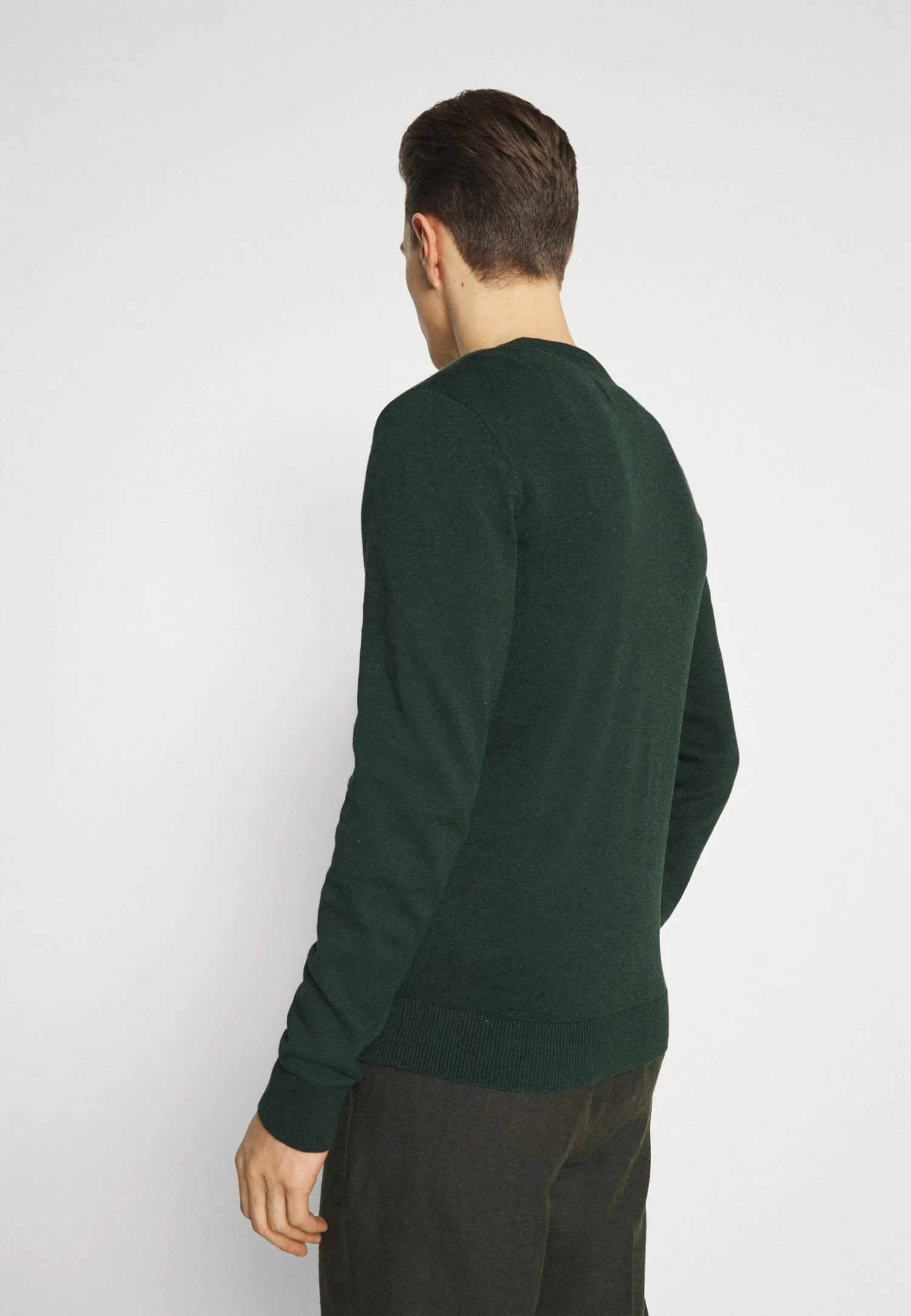 Pier One Basic Crewneck - Jersey De Punto - Mottled Dark Green 5 Pier One Basic Crewneck - Jersey De Punto - Mottled Dark Green - Imagen 3