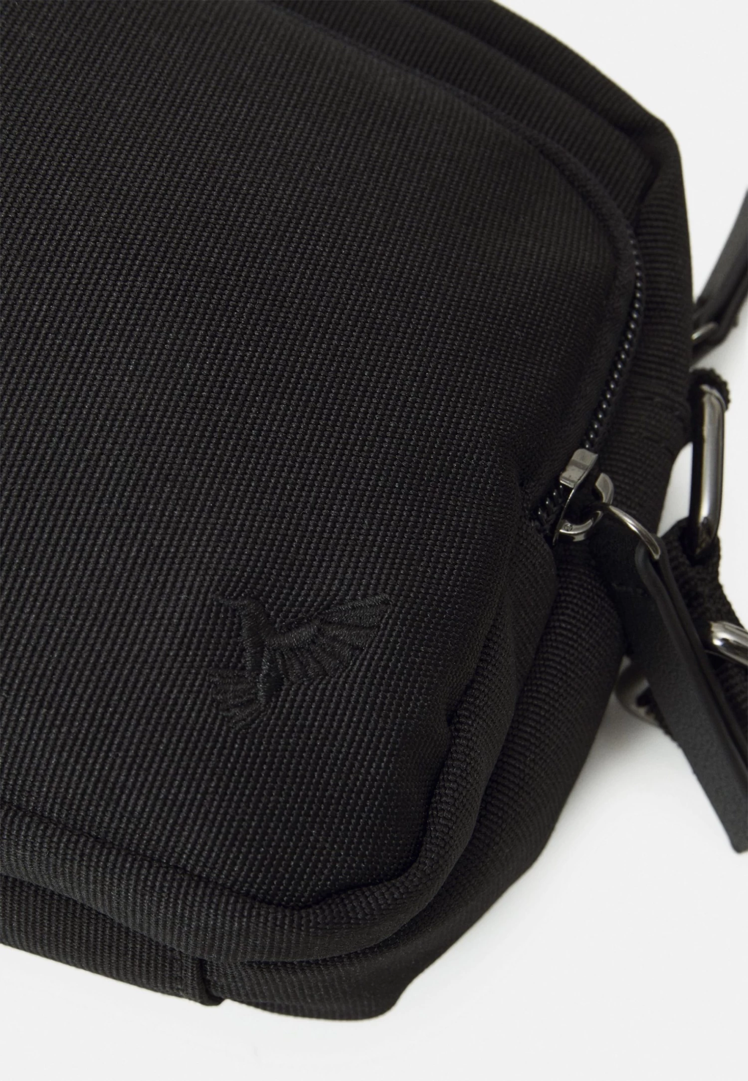 Pier One Bandolera - Black 6 Pier One Bandolera - Black - Imagen 4