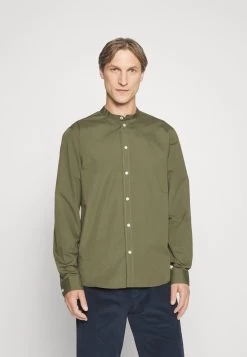 Pier One 2 Pack - Camisa - White/Olive 11 Pier One 2 Pack - Camisa - White/Olive -Pier One 55713fb75fdb4213854ad711b5a3b3ff