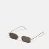 Pier One Unisex - Gafas De Sol - Gold-Coloured/Black -Pier One 579419c32ce3413886d6cedeb8d20aa9