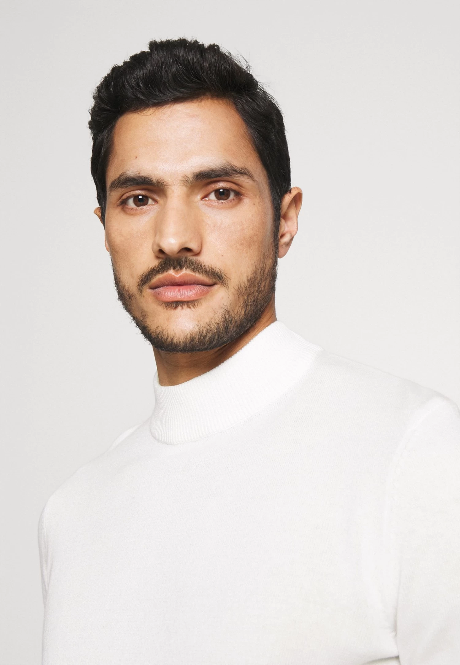 Pier One Jersey De Punto - White 7 Pier One Jersey De Punto - White - Imagen 5