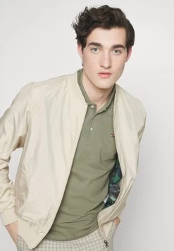 Pier One Chaquetas Bomber - Beige 12 Pier One Chaquetas Bomber - Beige -Pier One 61f43c01117b4460a4718320ce804aa3