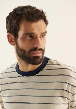 Pier One Camiseta De Manga Larga - White 11 Pier One Camiseta De Manga Larga - White -Pier One 791c1011351e4346b79fd0c2ce3039a2