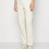 Pier One Pantalones Chinos - White 1 Pier One Pantalones Chinos - White -Pier One 7d4fef976fc24c14bda4e8aa626b3a74