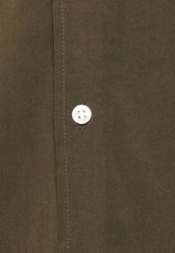 Pier One 2 Pack - Camisa - Olive/Black -Pier One 7ff4c91cb9994f77800e2d277aea3109