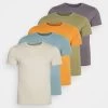 Pier One 5 Pack - Camiseta Básica - Orange/Dark Blue/Green 2 Pier One 5 Pack - Camiseta Básica - Orange/Dark Blue/Green -Pier One 90b78c53f04f4dc081666ac8ae3ca1ec