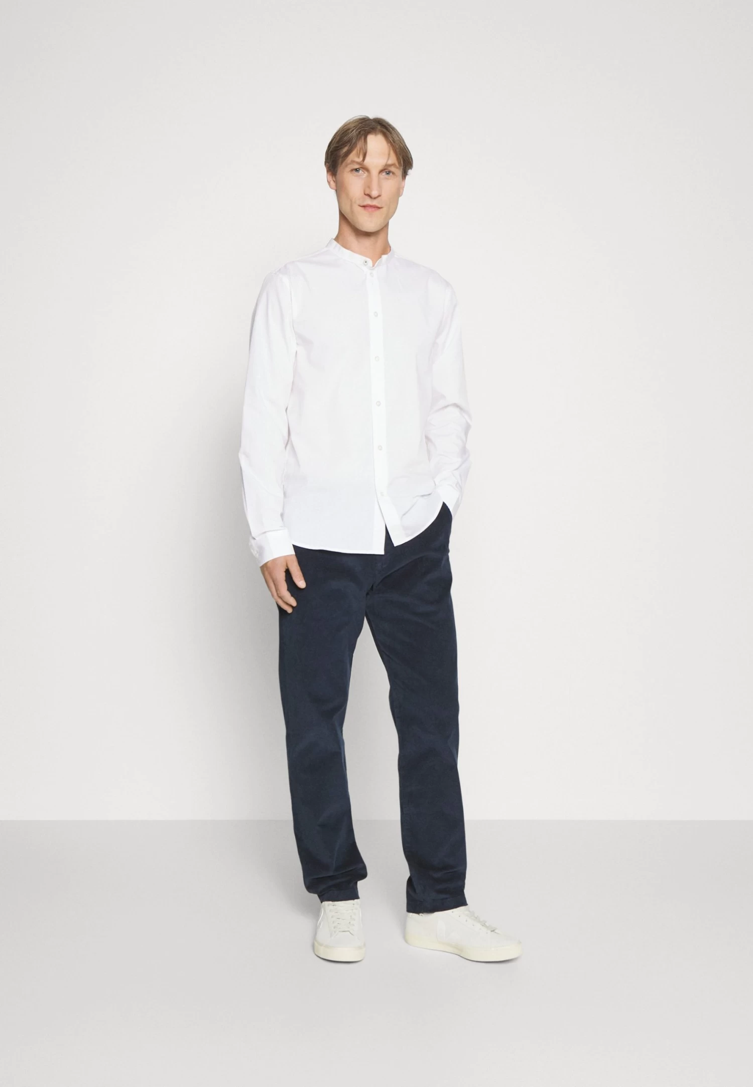 Pier One 2 Pack - Camisa - White/Olive 3 Pier One 2 Pack - Camisa - White/Olive