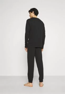 Pier One Pijama - Black 11 Pier One Pijama - Black -Pier One b9b8fb88b64649ea840444d93817e424