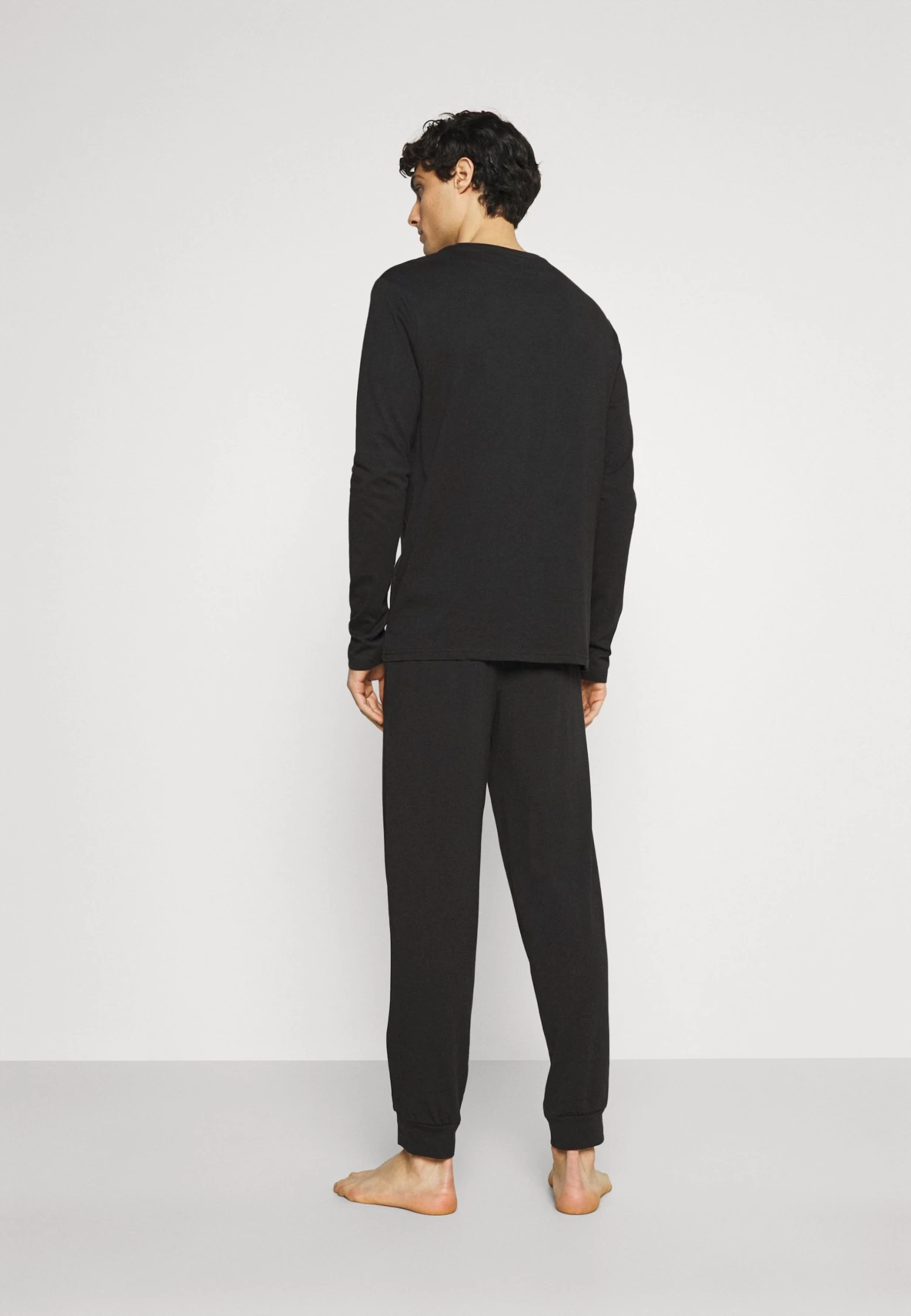 Pier One Pijama - Black 5 Pier One Pijama - Black - Imagen 3