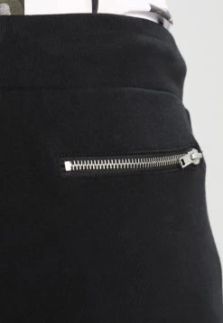 Pier One Biker Jogger - Pantalones Deportivos - Black -Pier One d14f4d3e23264a23856a525cf94a989d