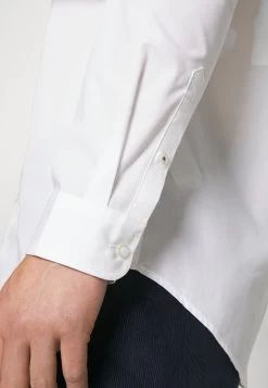 Pier One 2 Pack - Camisa - White/Olive 13 Pier One 2 Pack - Camisa - White/Olive -Pier One d6657347294c4fd5a48a2a505813ffb1