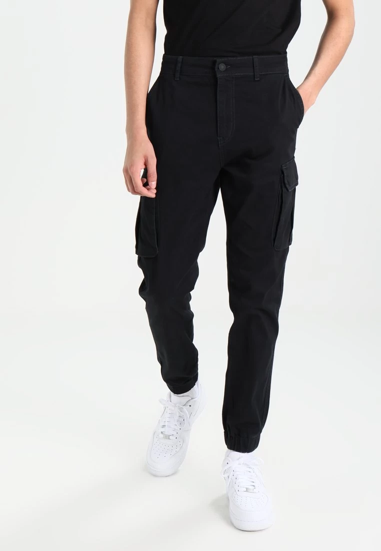 Pier One Cuffed Skinny Trouser- Pantalones Cargo - Black 3 Pier One Cuffed Skinny Trouser- Pantalones Cargo - Black