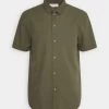 Pier One Seersucker Kent- Camisa - 604 - Olive