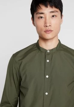 Pier One 2 Pack - Camisa - Oliv/Black -Pier One e61d982891db443cb20fcf452cc69907