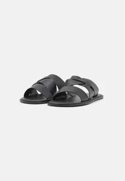 Pier One Sandalias Planas - Black -Pier One e78a15c55ab142b08ca6659dece321ee
