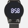 Pier One Smartwatch - Black 1 Pier One Smartwatch - Black -Pier One ed934f87a0f9447396a1a21d9752473f