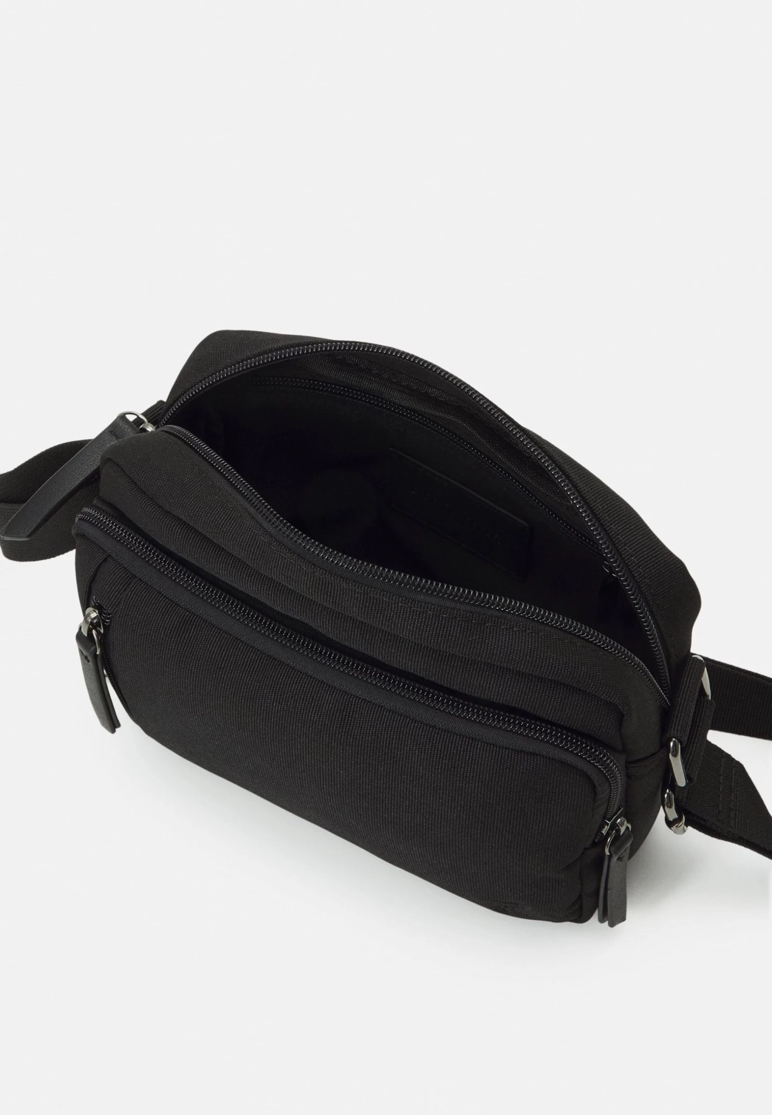 Pier One Bandolera - Black 5 Pier One Bandolera - Black - Imagen 3