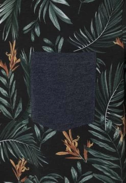 Pier One 2 Pack - Camiseta Estampada - White/Multi-Coloured 15 Pier One 2 Pack - Camiseta Estampada - White/Multi-Coloured -Pier One f60a19bf04324eb98fa6e9c69f399f60